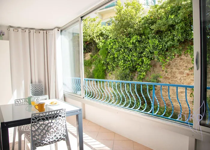 Lejlighed Spacious 4 Minutes Walk From The Beaches Cannes
